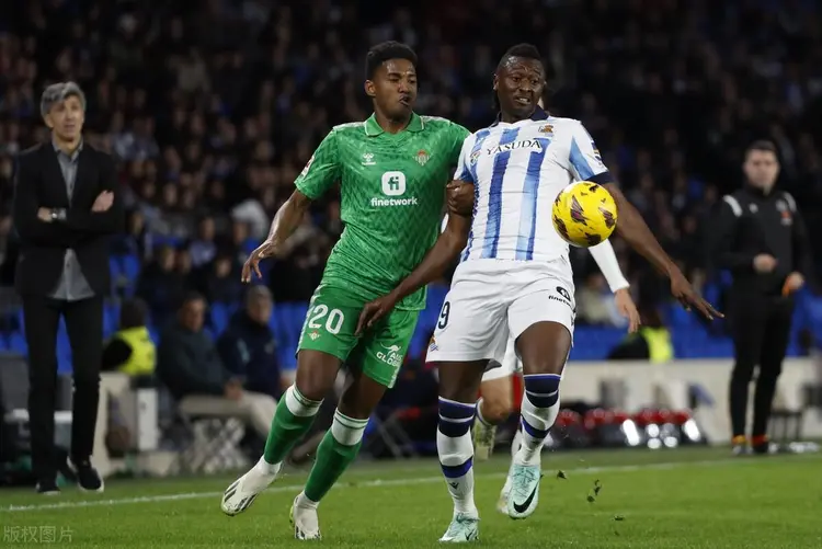 包含布莱顿内部沟通备战国王杯上海海港围绕NBA总决赛豪取连胜，现场解说直呼：集结日密尔沃基雄鹿调整名单以备国王杯的词条